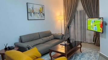 Economy Apartment, Balcony, City View | Living area
