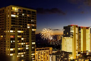 Exterior - Endless Blue Horizon – Luxury Oceanview Stay (Honolulu)
