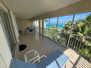 Interior - The Retreat on the beach @ Rum Point Cayman Kai..where you should be. (Rum Point)