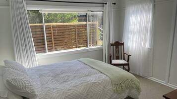 2 bedrooms, iron/ironing board, travel cot, bed sheets