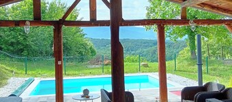 Pool House Green View /w Jacuzzi & Garden