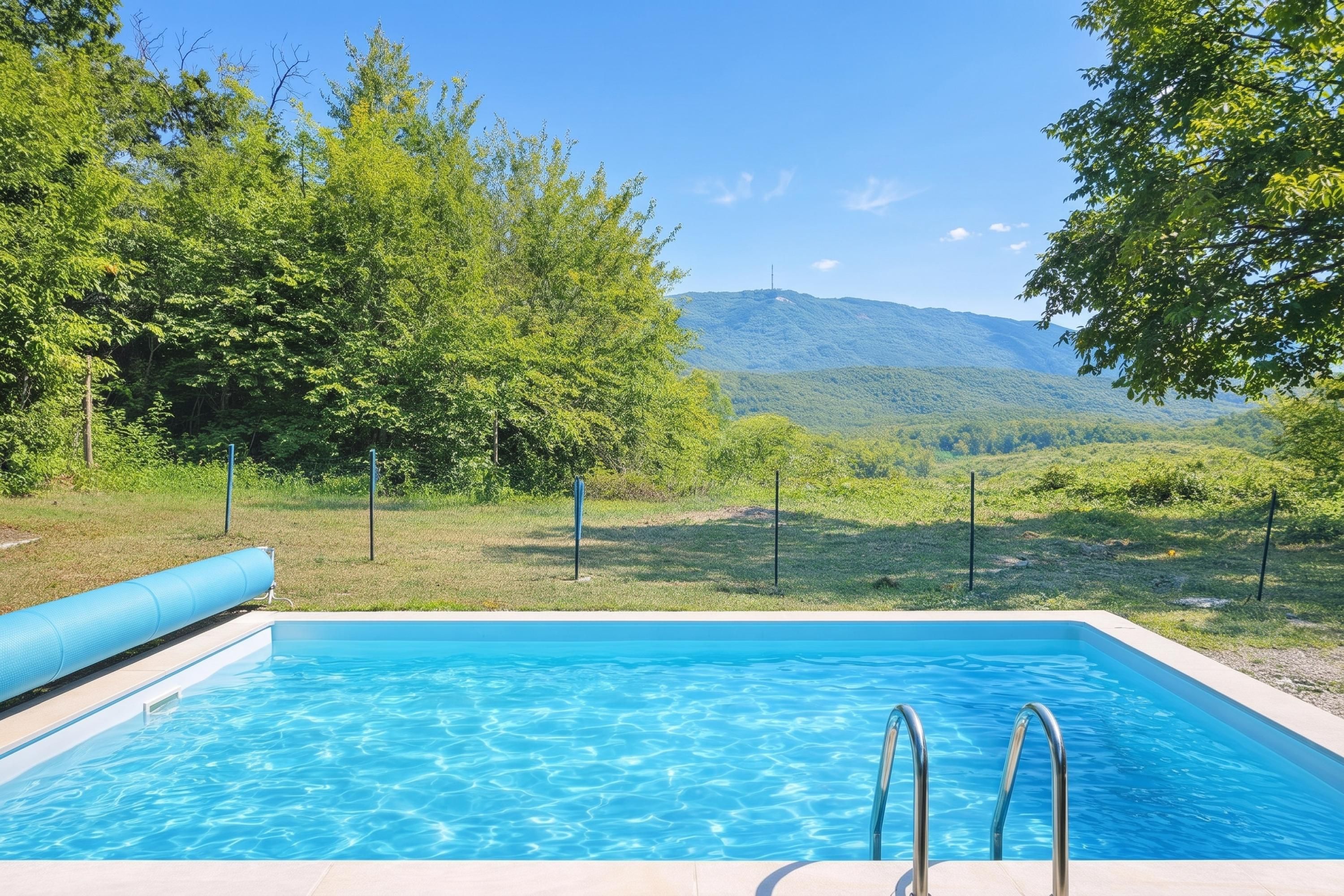 Family House, 3 Bedrooms, 2 Bathrooms (Pool House Green View /w Jacuzzi &) | Pool | Seasonal outdoor pool