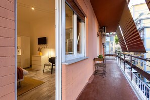 Interior - Danila Apartment close to Metro (ROMA)
