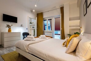 WiFi - Danila Apartment close to Metro (ROMA)