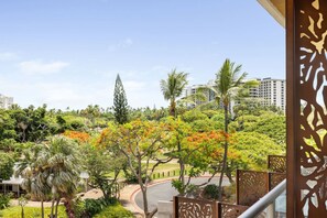 Property grounds - Boutique-Style Comfort at Luana Waikiki (Honolulu)