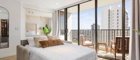 Iron/ironing board, WiFi