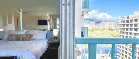 Iron/ironing board, WiFi