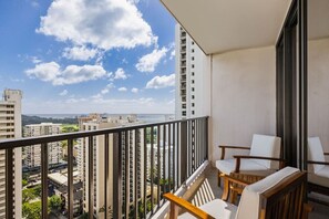 Property grounds - Panoramic Ocean & Diamond Head View | Free Parking (Honolulu)
