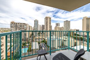 Property grounds - AS14F-02 Rare Corner Modern Waikiki Studio Oasis (Honolulu)