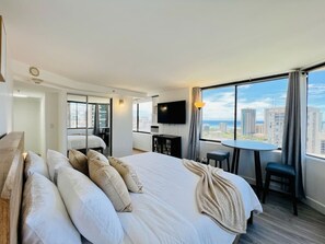Iron/ironing board, WiFi - 2 Bedrooms: Great Ocean Corner View 28F A + B (Honolulu)
