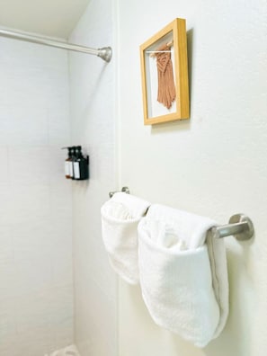 Hair dryer - Waikiki Corner Panorama - 3107A (Honolulu)