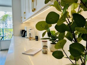Interior - Cozy Studio at the Heart of Waikiki (Honolulu)