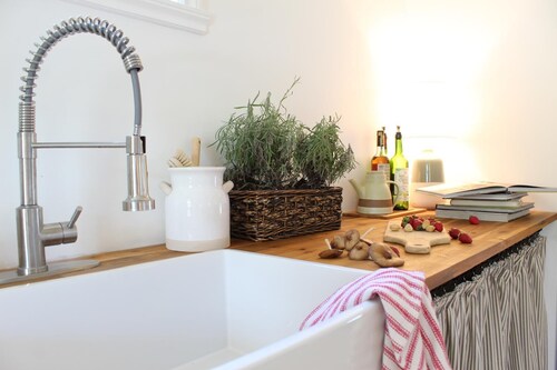 Charming Heritage Vineyard Home | Private Wine Country Retreat