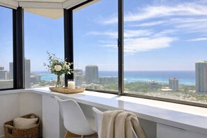 Interior - Stunning Ocean & Diamond Waikiki 33F A (Honolulu)