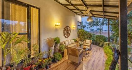 Alaya Stays Dacha 3 BHK with Jacuzzi