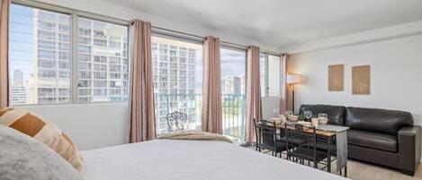 Fer et planche à repasser, Wi-Fi