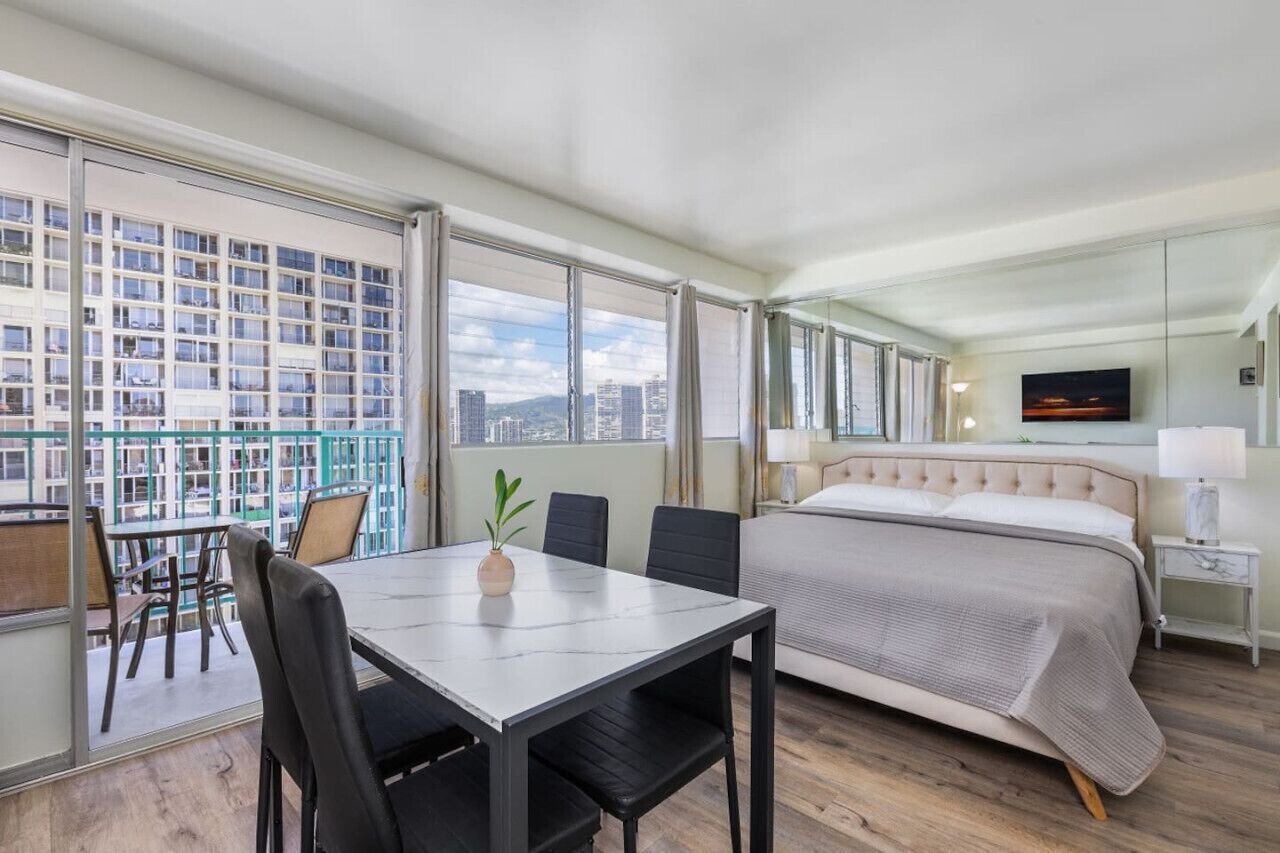 Iron/ironing board, WiFi