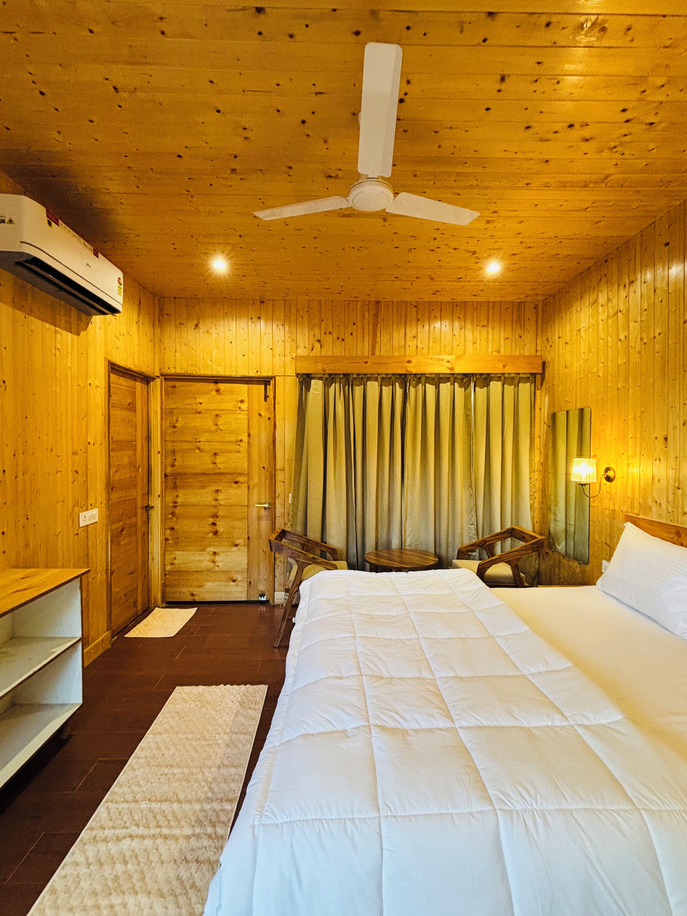 Luxury Double Room, Garden View | Free WiFi