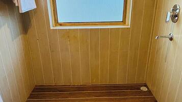 Luxury Double Room, Garden View | Bathroom