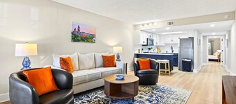 Cozy 2BR/2BA Renovated Condo Near Auburn Campus