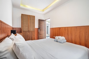 Free WiFi, bed sheets - Bhiseka Villa Jimbaran by Aishwarya Bali (Jimbaran)