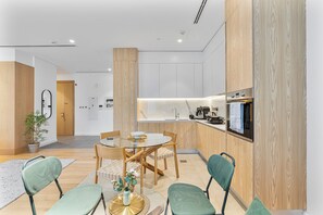 Dining - Serene Studio in Al Barari | Near Dubai Hills Mall (Dubai)
