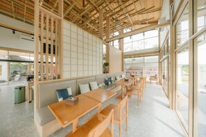 Dining - Kiyomizu Onsen &Glamping Resort Saraburi (Nong Khae)