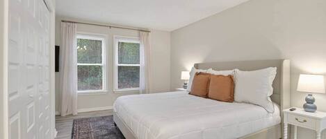 2 Schlafzimmer, Bügeleisen/Bügelbrett, WLAN, Bettwäsche