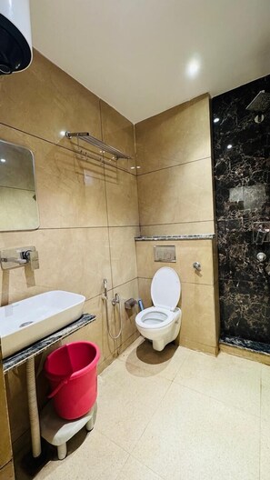 Bathroom - Avadh Guest House (Rishikesh)
