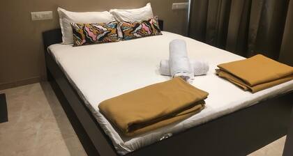 1BR Service Apartment A - 401 Powai By Florastays