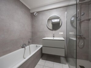 Shower - Stylish holiday apartment with side sea view (Middelkerke)