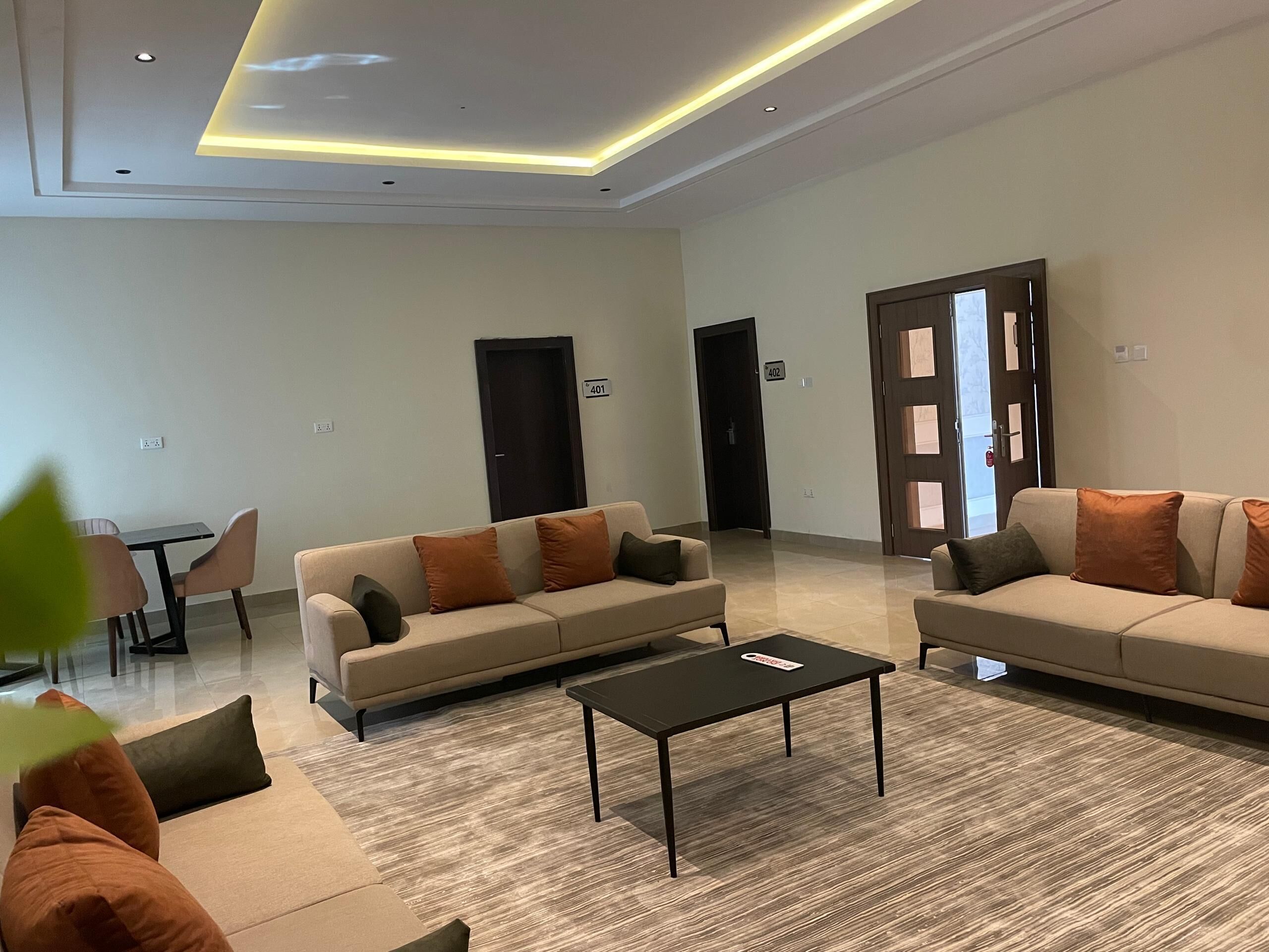 Executive Twin Room, Balcony | Interior