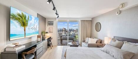 Desk, iron/ironing board, travel cot, WiFi