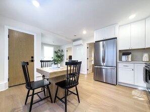 Microwave, oven, stovetop, dishwasher - 2-Bedroom Historical Home in Midtown Sacramento (Sacramento)