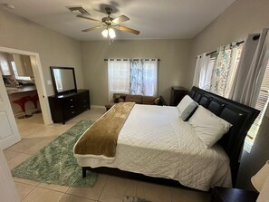 2 bedrooms, iron/ironing board, WiFi, bed sheets - Comfort haven the Caribbean lifestyle you are looking for. (Patricks Island)