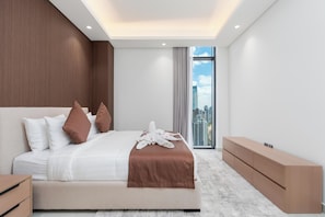 Iron/ironing board, free WiFi, bed sheets - Samaya Holiday Homes Cloud Suites (Dubai)