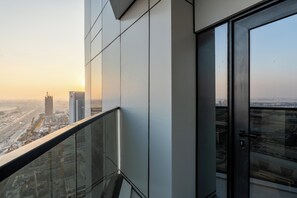 Luxury Apartment | City view - Samaya Holiday Homes Cloud Suites (Dubai)
