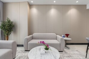 บริเวณนั่งเล่น