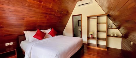 Chambre supérieure double, vue sur le jardin | AccÚs au Wi-Fi (inclus)