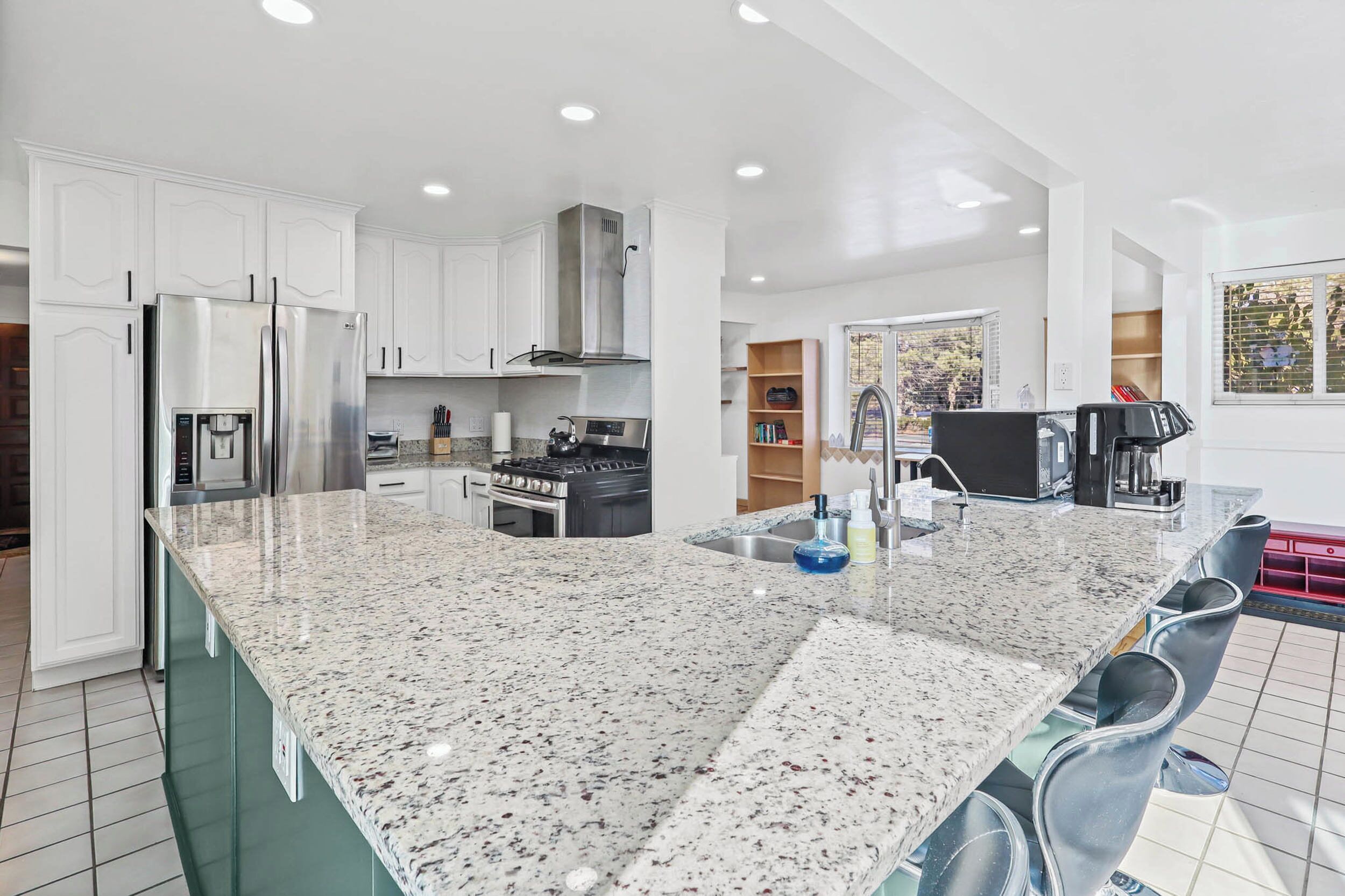 Kitchen area-open spaces 
