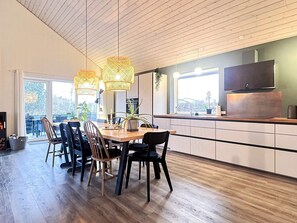 House | Interior - 4 Star Holiday Home in Vaeggerlose (Vaeggerlose)
