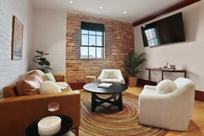 Smart TV, offices