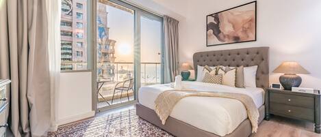 Zimmersafe, Bügeleisen/Bügelbrett, kostenloses WLAN, Bettwäsche