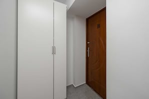 Interior - Spacious Studio in the Center | Mezzanine | For 6 Persons (Warszawa)