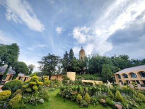 View from property - Blossom Manoir Dali Old Town (Dali)