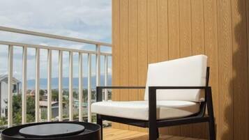 Senior Double Room | Free minibar, desk, blackout drapes, iron/ironing board