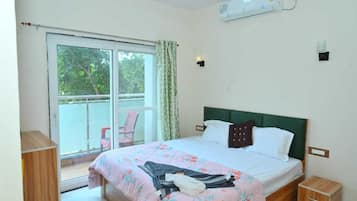 Deluxe-Zimmer, 1 Queen-Bett, Klimaanlage | Kostenloses WLAN