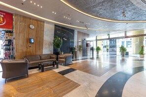 Lobby - Samaya Holiday Homes Lake City Suits  (Dubai)