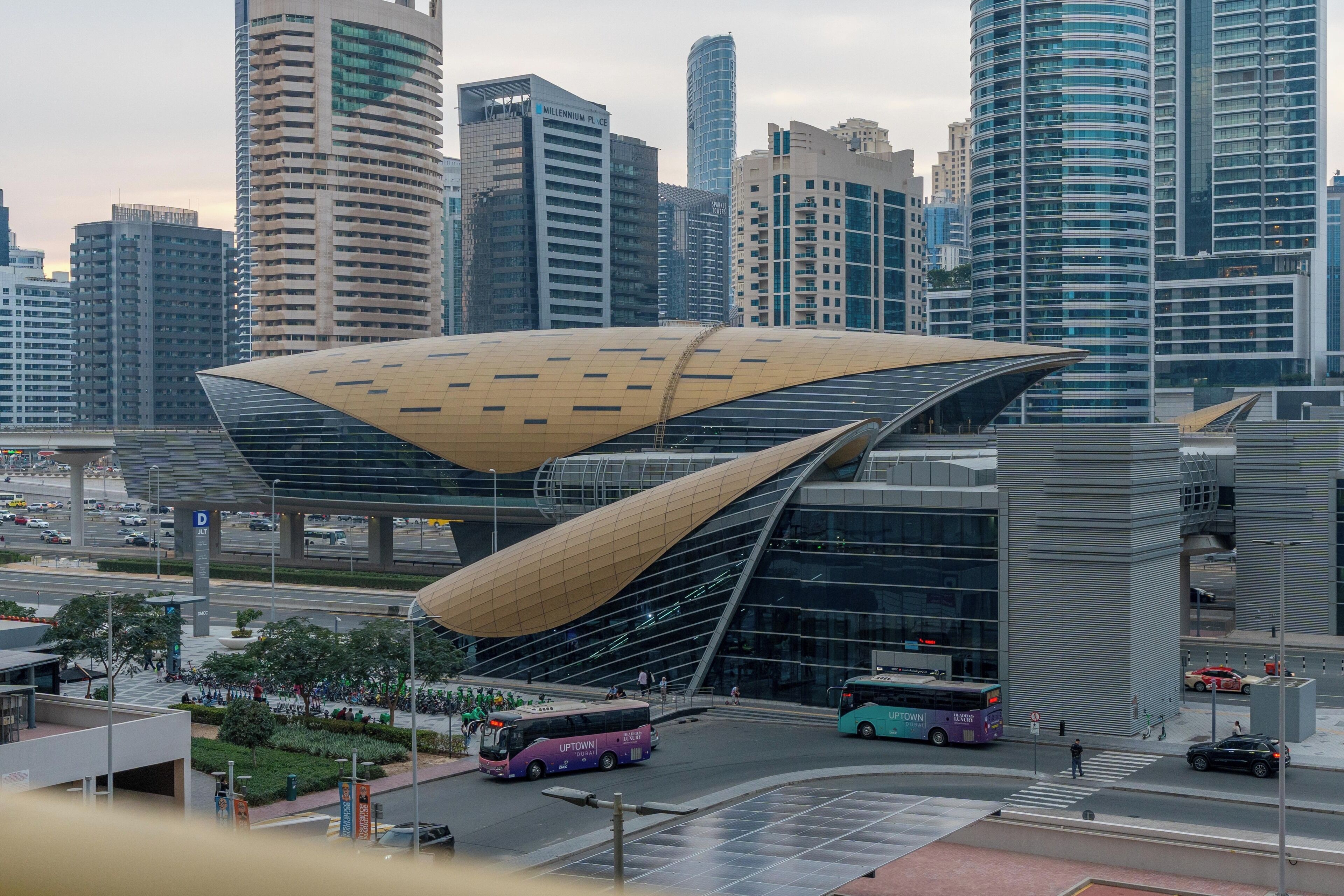 豪華公寓, 陽台, 城市景觀 | 外觀
