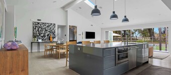 Private Retreat | Bocce Ball | Putting Green | BBQ